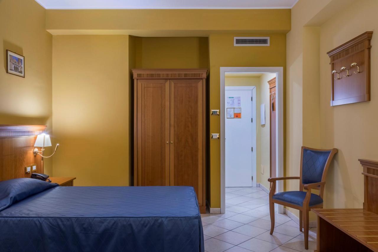 Hotel San Michele Milazzo Exterior photo